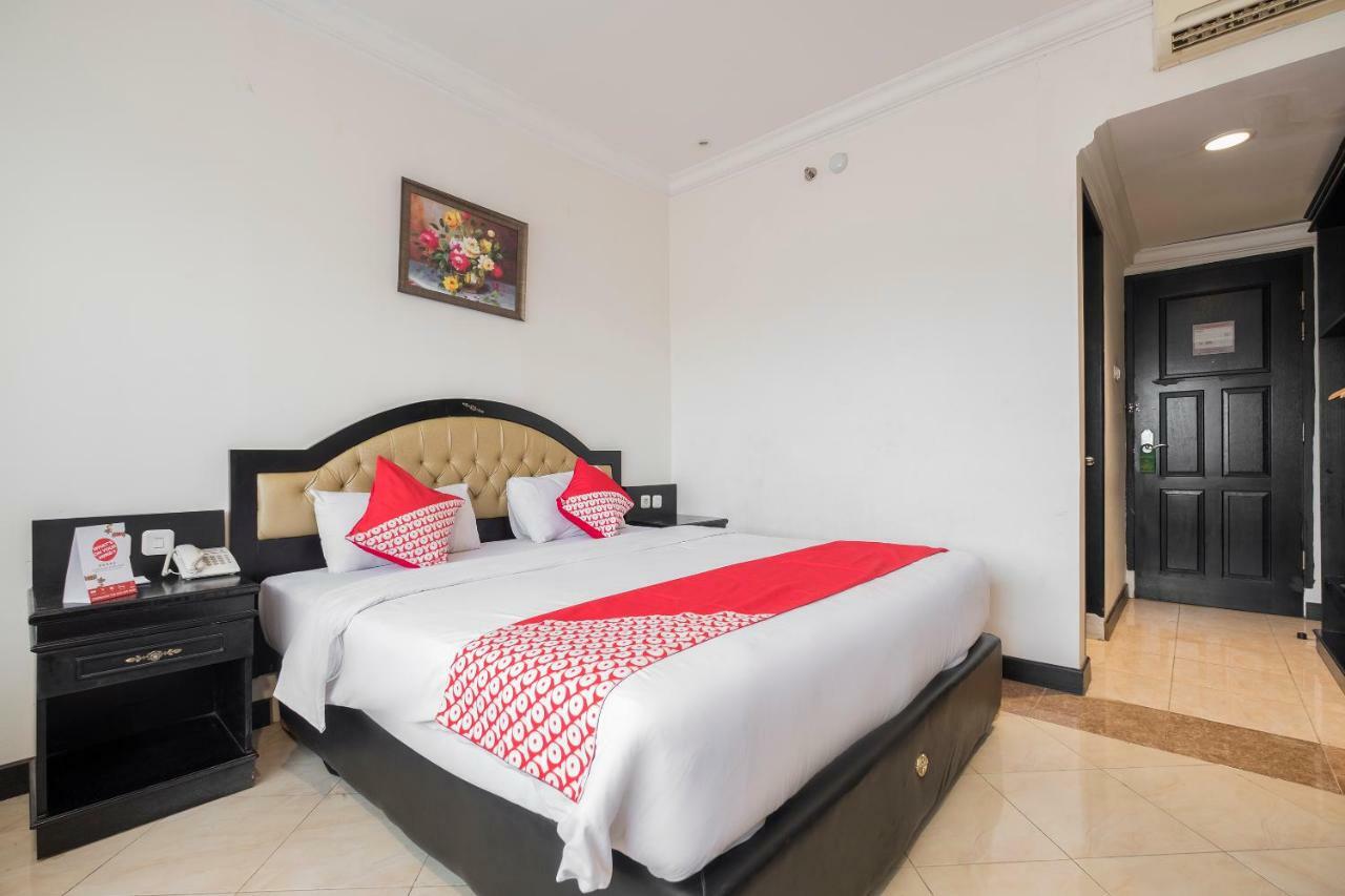 Hotel Sutomo Makassar Dış mekan fotoğraf