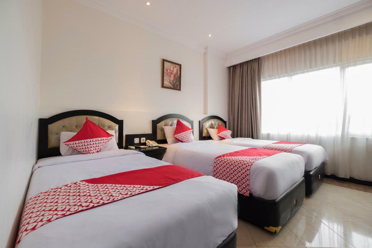 Hotel Sutomo Makassar Dış mekan fotoğraf