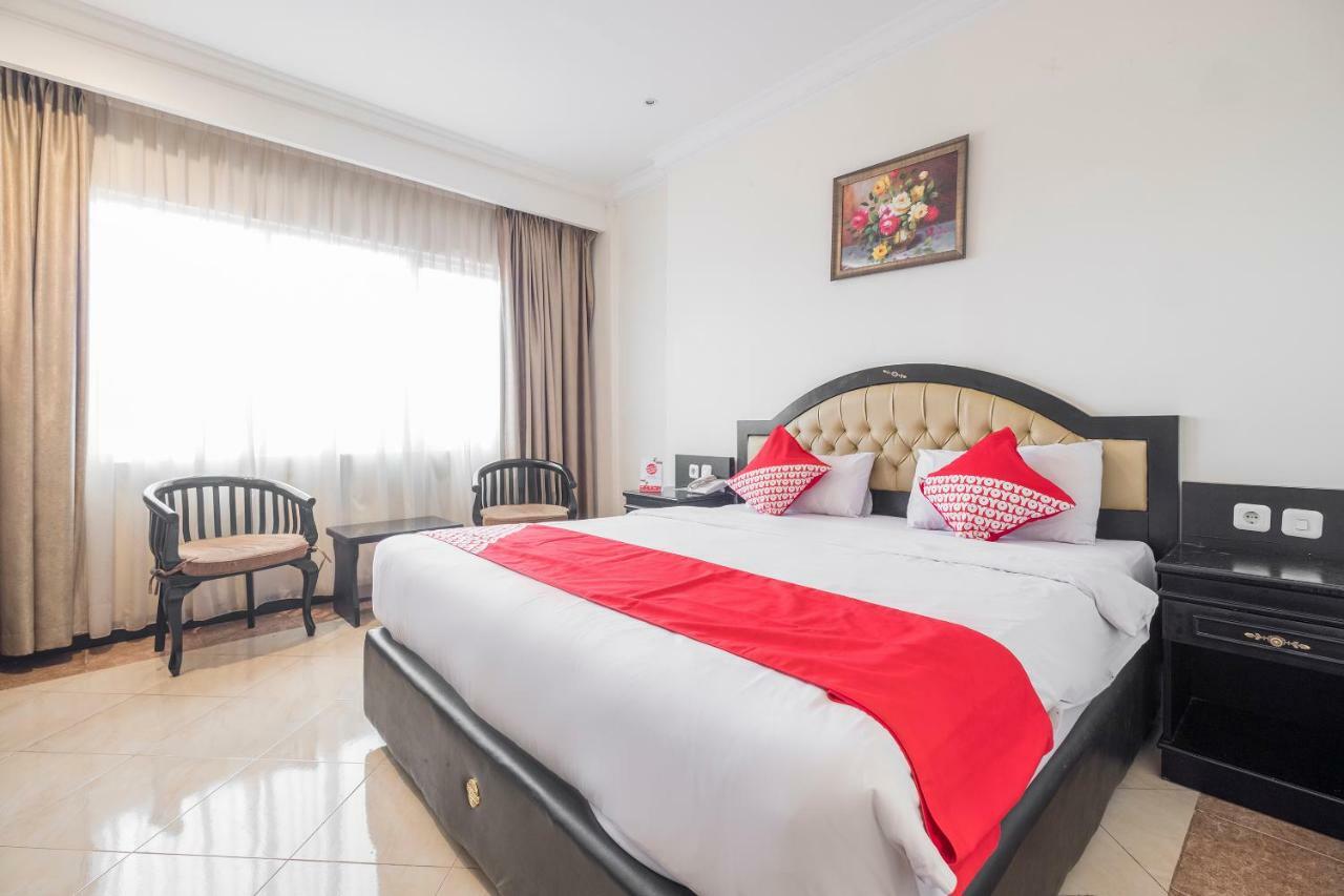 Hotel Sutomo Makassar Dış mekan fotoğraf